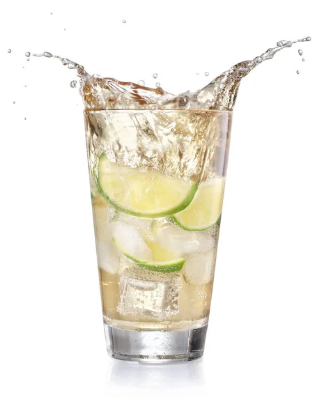 Limonata gassata in un bicchiere — Foto Stock