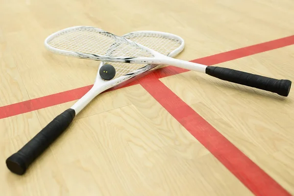 Raquetes de squash cruzadas — Fotografia de Stock