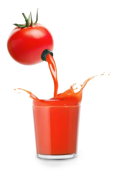 Sok wylewa z pomidorów do szkła — Zdjęcie stockowe