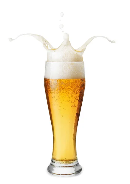 Vaso de cerveza con salpicadura — Foto de Stock