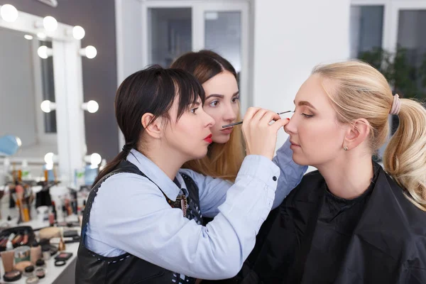 makyaj eğitimi dersi