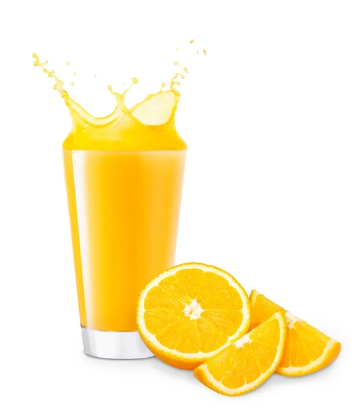 Vidro de suco de laranja salpicante — Fotografia de Stock
