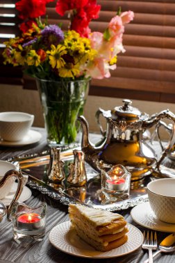 Doğum günü, güzel masa ayarlama