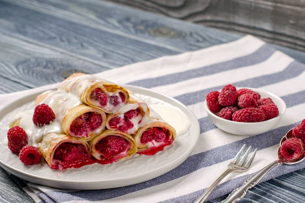 Ahududu ile Pancakes 