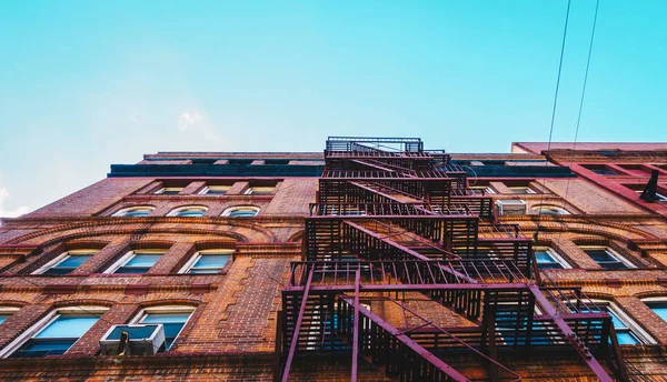 Nueva York Marzo 2017 Antiguo Edificio Apartamentos Little Italy Manhattan — Foto de Stock