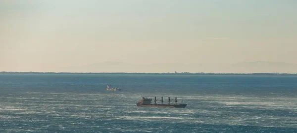 Bora de viento pesado sobre el Golfo de Trieste — Foto de Stock