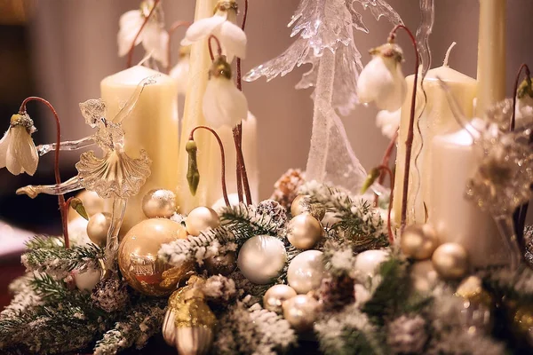 Cam oyuncak balerin olarak bir Noel dekorasyonu — Stok fotoğraf