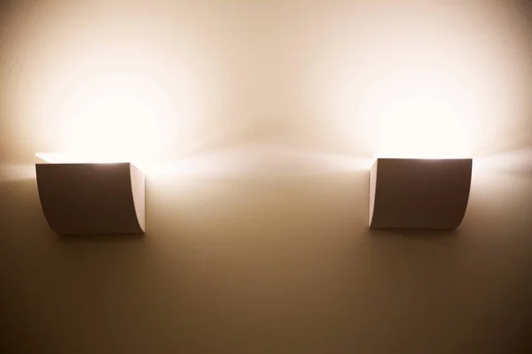 Lámpara led en la pared — Foto de Stock