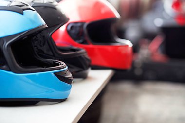 satır moto kask