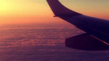 Şafak uçak penceresinden