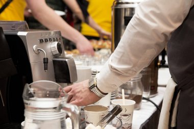 Konferansın alımı için katılımcılar. Catering