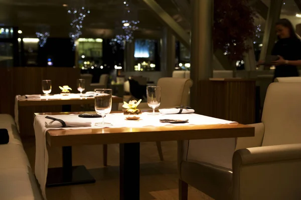 restaurant design in the evening