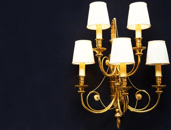 Красива лампа в класичному стилі — стокове фото