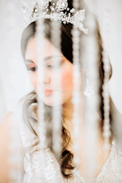 Portrait of a bride on a white background — Stock Photo, Image