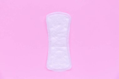 Pembe arka planda günlük kadın contası. Üst görünüm
