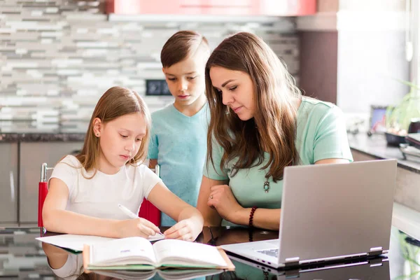 Mom Daughter Doing School Lessons Together Looking Laptop Monitor Boy — Stock Photo, Image