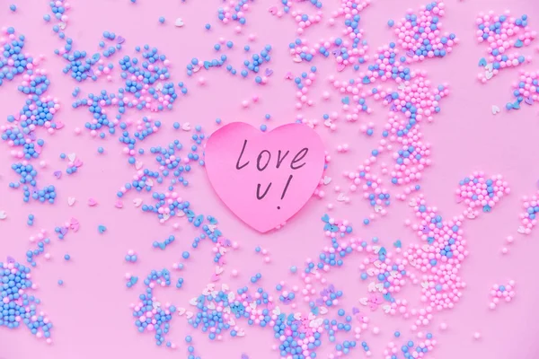 Grand Coeur Se Compose De Nombreux Petits Coeurs Sur Fond Rose Avec Espace De Copie Pour Le Texte Ou Felicitations Concept D Amour Ou De Vacances Style Haut Stock Photo