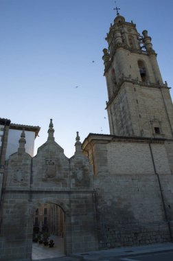 Santiago için yoldan Los Arcos Logroño için