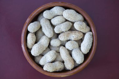 bir avuç dolusu fıstık