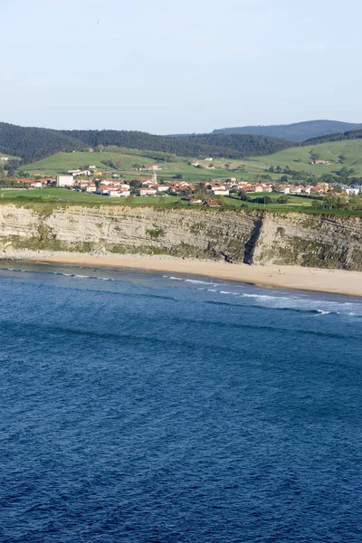 Junto a la costa de Langre — Foto de Stock