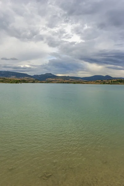 El embalse de Alloz — Foto de Stock