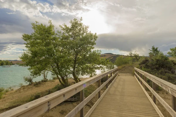 Lerate Alloz rezervuar