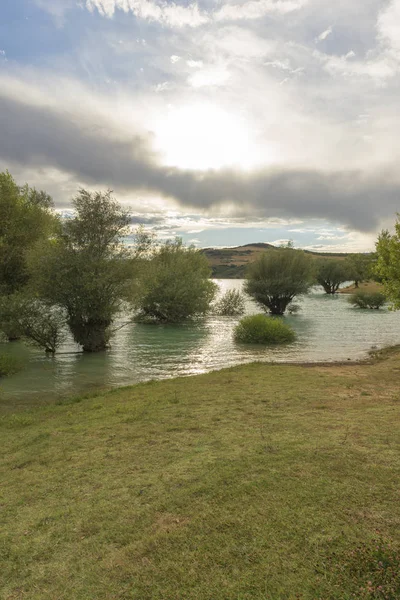 Lerate Alloz rezervuar