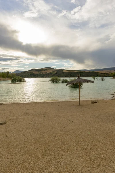 Lerate Alloz rezervuar