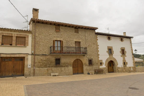 De stad van Obanos in Navarra — Stockfoto