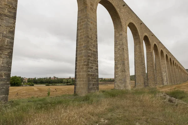 Acquedotto romano in Navarra — Foto Stock