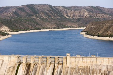 Nehir Ebro