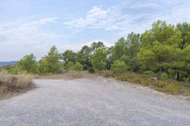 Mequinenza çevresindeki dağlık alan