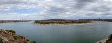 Nehir Ebro