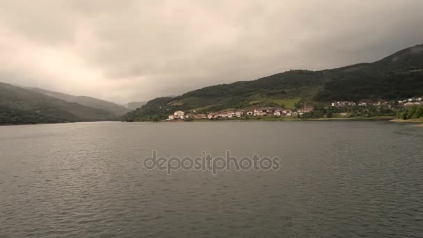 Le lac d'Eugi en Navarre — Video