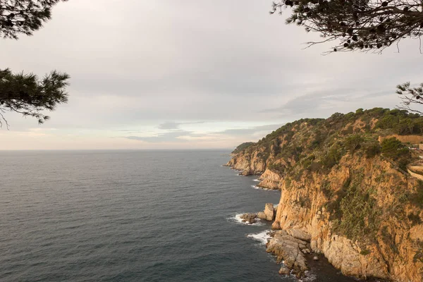 Costa Brava üzerinde köy Tossa de Mar