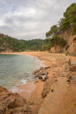 Costa Brava, Girona üzerinde cala giverola