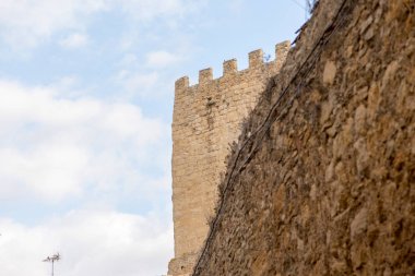 Girona il Peratallada şehir