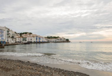 Costa Brava üzerinde Cadaques Köyü