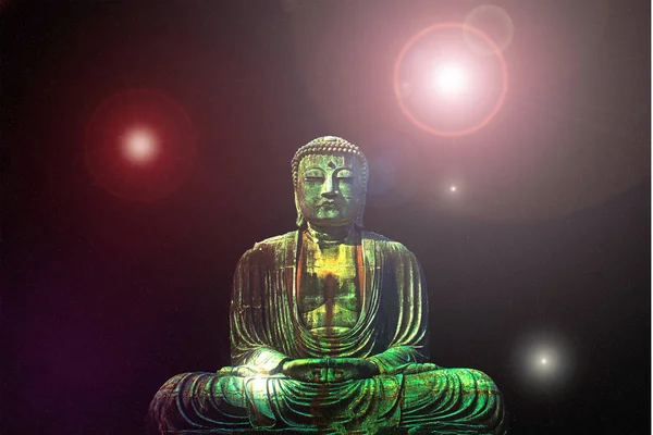 Bild eines Buddhas, der mit dem Raum meditiert — Stockfoto