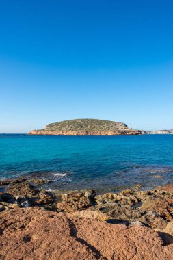 Cala compte, Ibiza duru suları