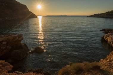 Saladeta dereye batımında Ibiza