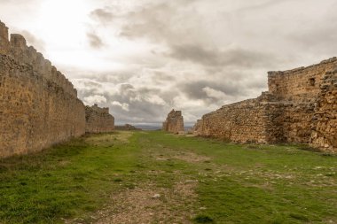 Gorzmaz Kalesi Soria 'da çok bulutlu bir gün