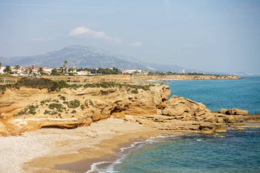 Vinaroz kıyıları açık bir günde, Costa Azahar