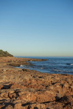 Kaçağın kıyısı berrak bir yaz günü