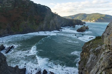 San Juan de Gaztelugatxe inzivaya çekilen merdivenlerden.
