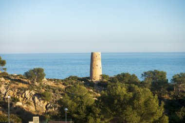Oropesa 'daki kaçak sahili açık bir yaz günü, İspanya