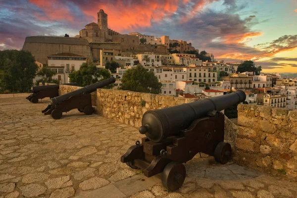 Cañones Ibiza Ciudad Atardecer Islas Baleares España — Foto de Stock