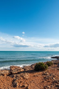 Kaçak sahili İspanya, Oropesa 'da açık bir gün