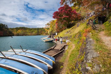 Goshikinuma Lake, Fukushima sonbahar yaprakları