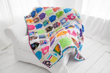 Patchwork yorgan arka plan olarak bir parçası. El yapımı